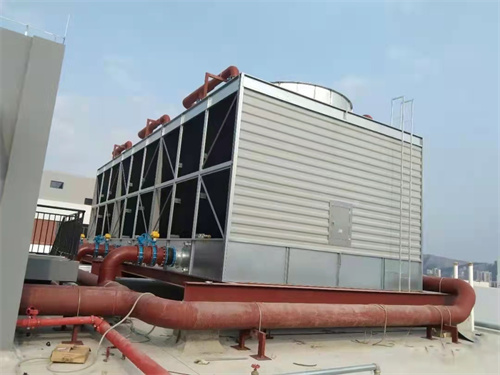 如果<a href=http://www.jiegelang.cn/tags21_0.html target=_blank class=infotextkey>冷卻塔填料</a>堵塞該怎么辦